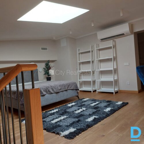 Izīrē dzīvokli Rīgā