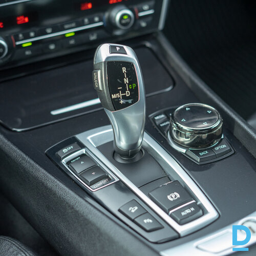 BMW 530 Gran Turismo 2012. gada