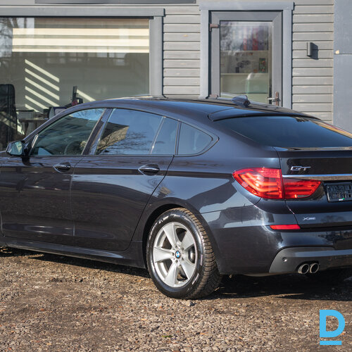 BMW 530 Gran Turismo 2012. gada