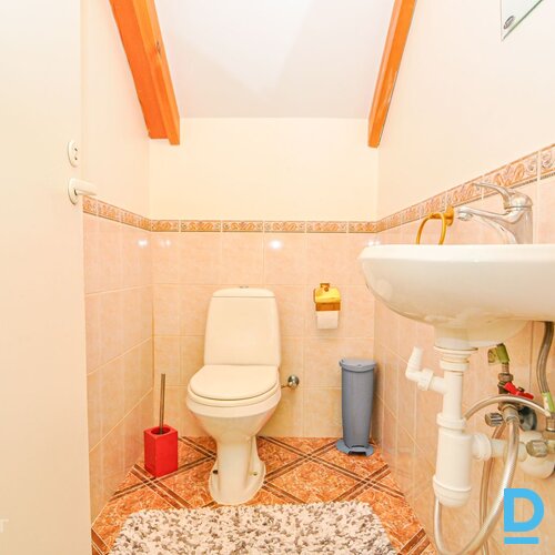 Izīrē māju Strautu iela 13 Izīrē māju Strautu iela 13