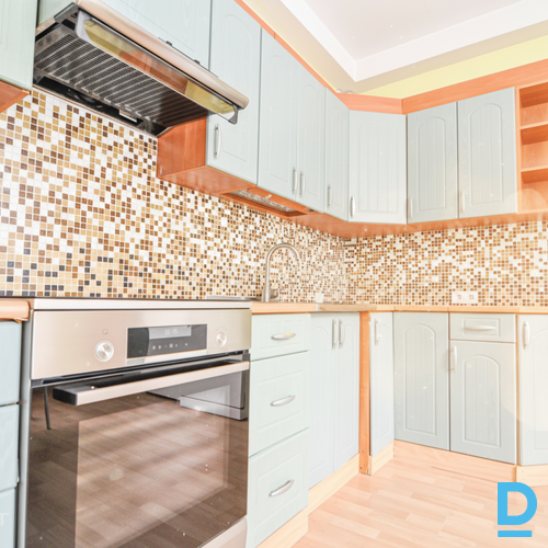 Izīrē māju Strautu iela 13 Izīrē māju Strautu iela 13