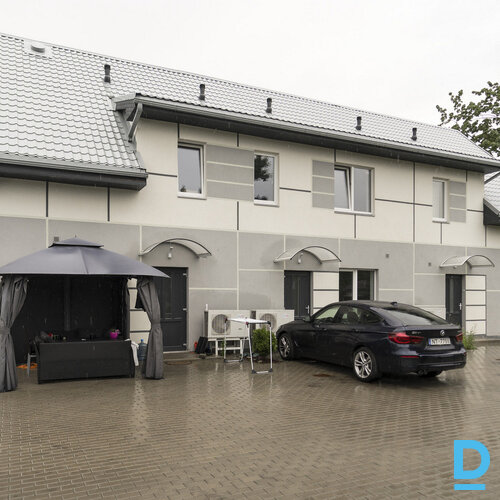 Pārdod māju Ķiršu iela 6