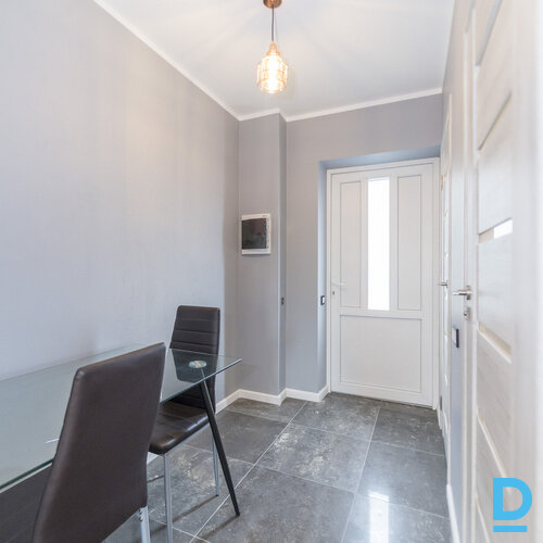 Pārdod māju Ķiršu iela 6