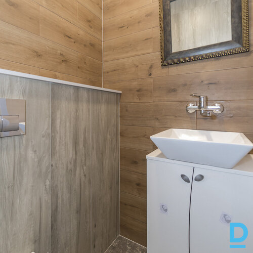 Pārdod māju Ķiršu iela 6