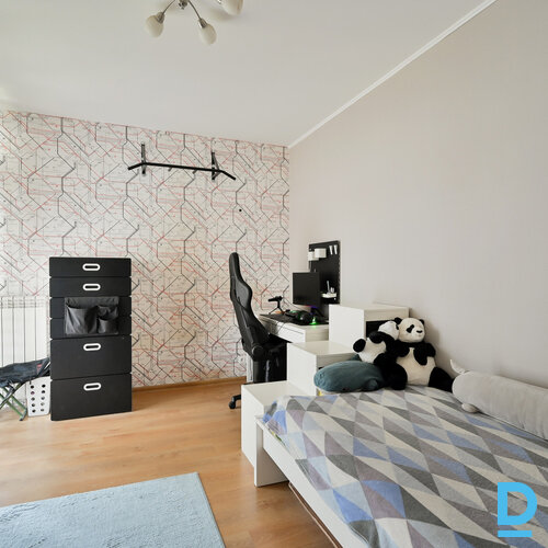 Pārdod māju Līdaciņu iela 3