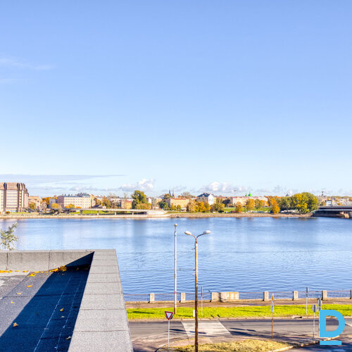 Pārdod dzīvokli Rīga Zaķusala Zaķusalas krastm. 27