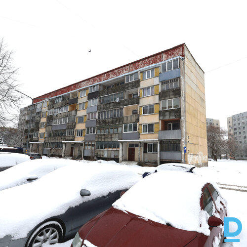 Pārdod dzīvokli Sakņu iela 16