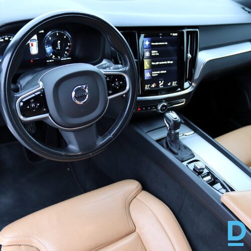 Pārdod Volvo V60 Cross Country D4 Awd. 2.0d, 2020