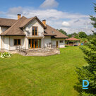 Pārdod māju Santarini