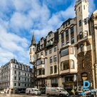 Cafe premises for rent in a prestigious location at Doma laukums 8A. A 30% reduction in rent is applied for the first 3 months and the Tenant is obliged to change the purpose of use of the premises at his own expense to meet the needs of a café or restaur