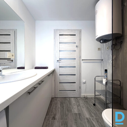 Pārdod dzīvokli 1905. gada iela 54