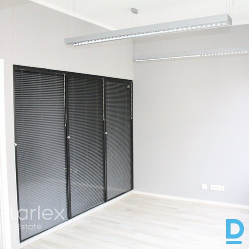 Birojs Rīgas klusajā centrā