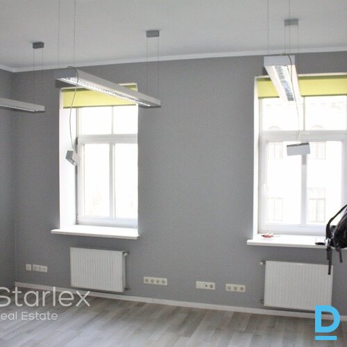 Birojs Rīgas klusajā centrā