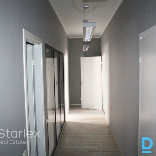 Birojs Rīgas klusajā centrā