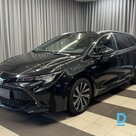 Pārdod Toyota Corolla Touring Sports 1.8 Hybrid Business, 2020
