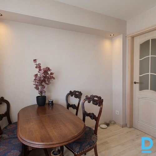 Pārdod dzīvokli Krūmu iela 49 Pārdod dzīvokli Krūmu iela 49