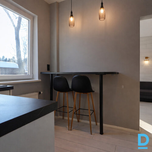 Pārdod dzīvokli Jaunā iela 5