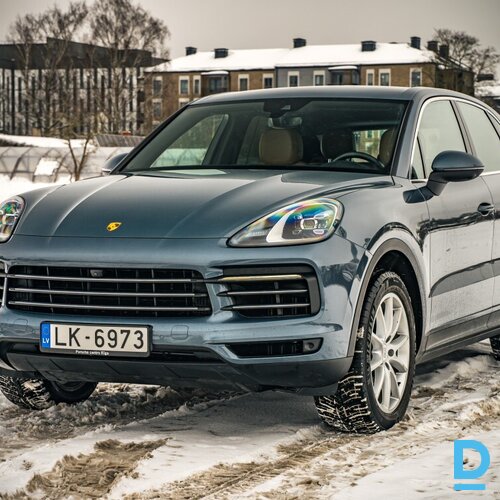 Pārdod Porsche Cayenne 3.0i, 2018