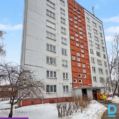 Pārdod dzīvokli Rīga Pļavnieki Zemes 8