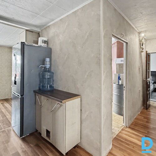 Pārdod dzīvokli Rīga Pļavnieki Zemes 8