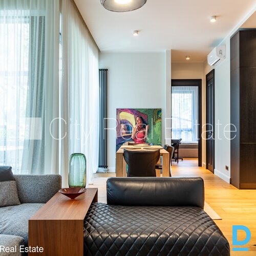 Pārdod dzīvokli Jūrmalā