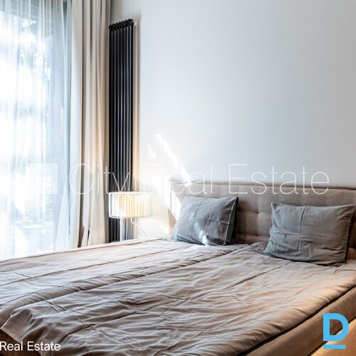 Pārdod dzīvokli Jūrmalā