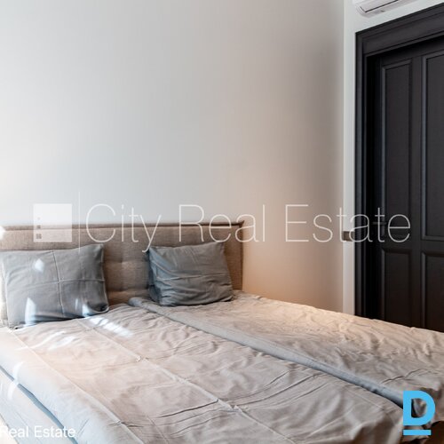 Pārdod dzīvokli Jūrmalā