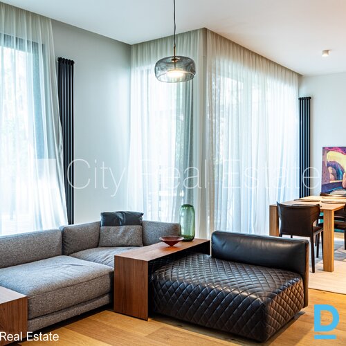 Pārdod dzīvokli Jūrmalā