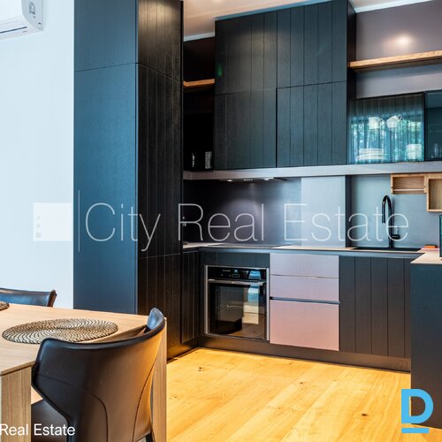 Pārdod dzīvokli Jūrmalā