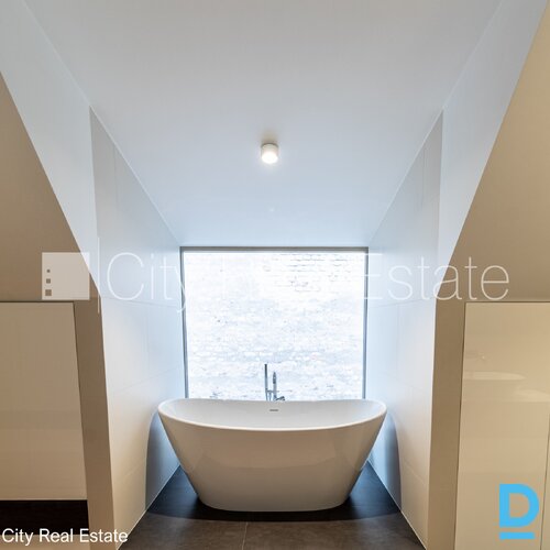 Pārdod dzīvokli Rīgā Pārdod dzīvokli Rīgā