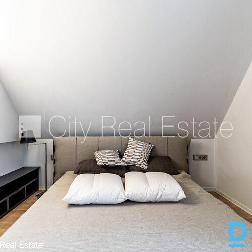 Pārdod dzīvokli Rīgā Pārdod dzīvokli Rīgā