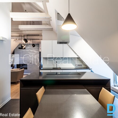 Pārdod dzīvokli Rīgā Pārdod dzīvokli Rīgā