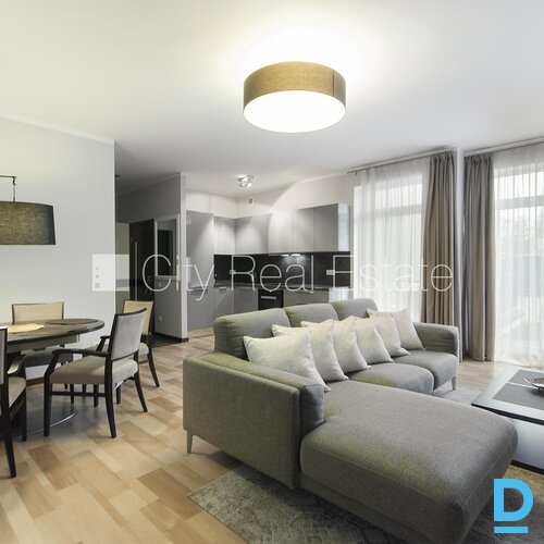 Pārdod dzīvokli Jūrmalā