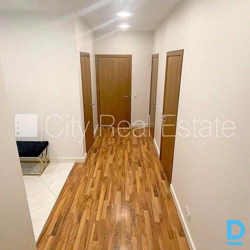 Pārdod dzīvokli Rīgā Pārdod dzīvokli Rīgā