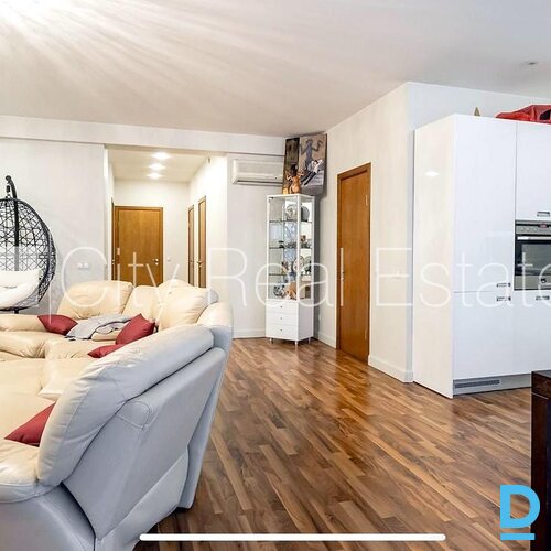 Pārdod dzīvokli Rīgā Pārdod dzīvokli Rīgā