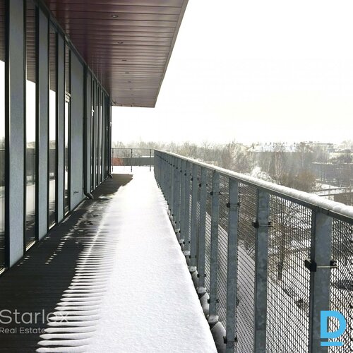 B klases biroja ēkā Red line tiek iznomātas telpas 3. stāvā