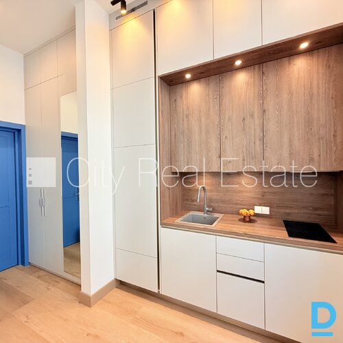 Pārdod dzīvokli Rīgā