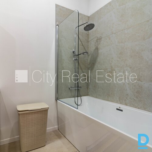 Pārdod dzīvokli Rīgā