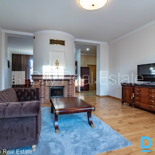 Pārdod dzīvokli Rīgā