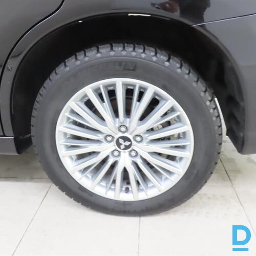 Pārdod Mitsubishi Outlander 2.4 Plugin Hybrid Instyle, 2021