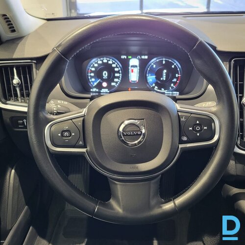 Pārdod Volvo V90 2.0D, 2017