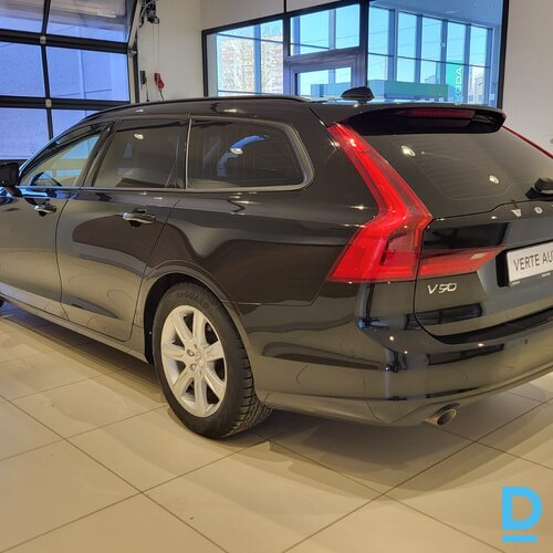 Pārdod Volvo V90 2.0D, 2017