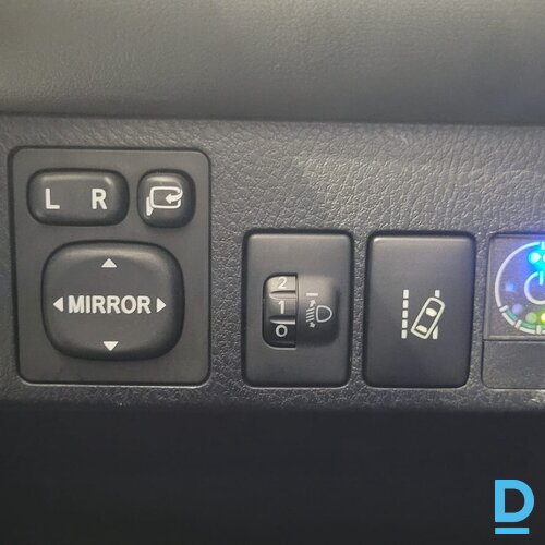 Pārdod Toyota RAV 2.0 4WD, 2016