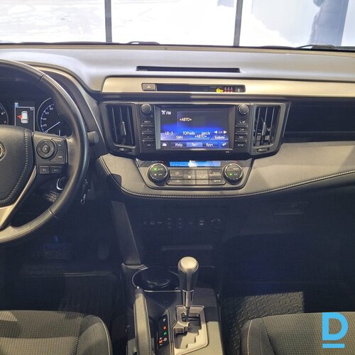 Pārdod Toyota RAV 2.0 4WD, 2016