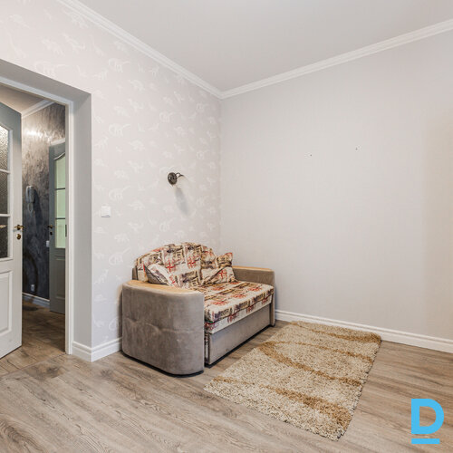 Pārdod māju Rūdolfa Blaumana 13