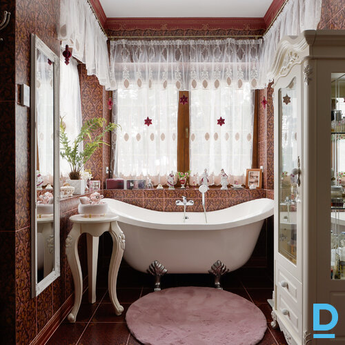 Pārdod māju Brīvības prospekts 26