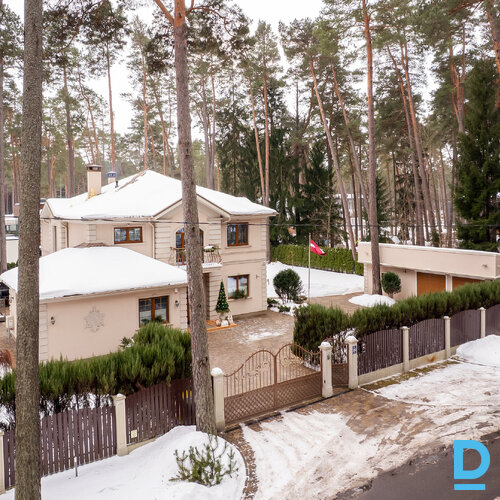 Pārdod māju Brīvības prospekts 26