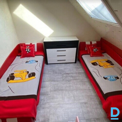 Ienesīgs viesu nams