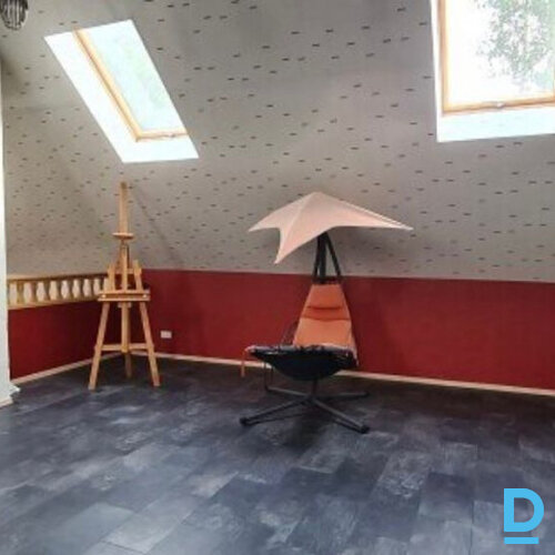 Ienesīgs viesu nams