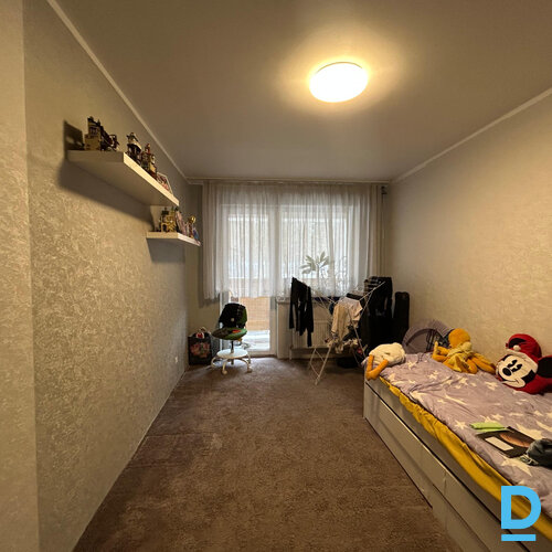 Pārdod dzīvokli Zahārija Stopija iela 14